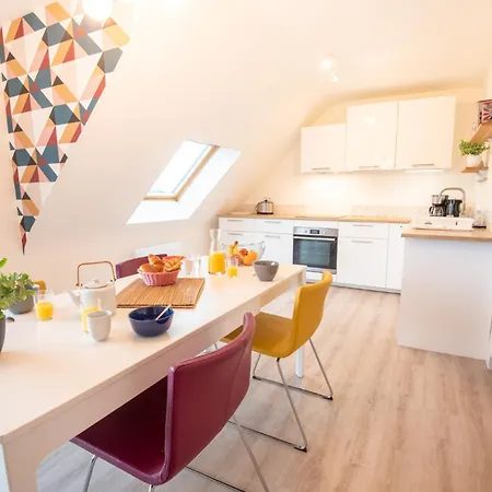 Beau T3 Centre-ville & A Pied Par Groom *